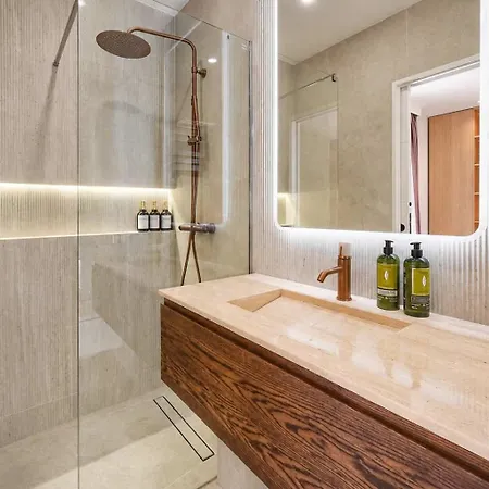 Luna - Harbor View 3beds-3baths 10min To Palais Daire Cannes